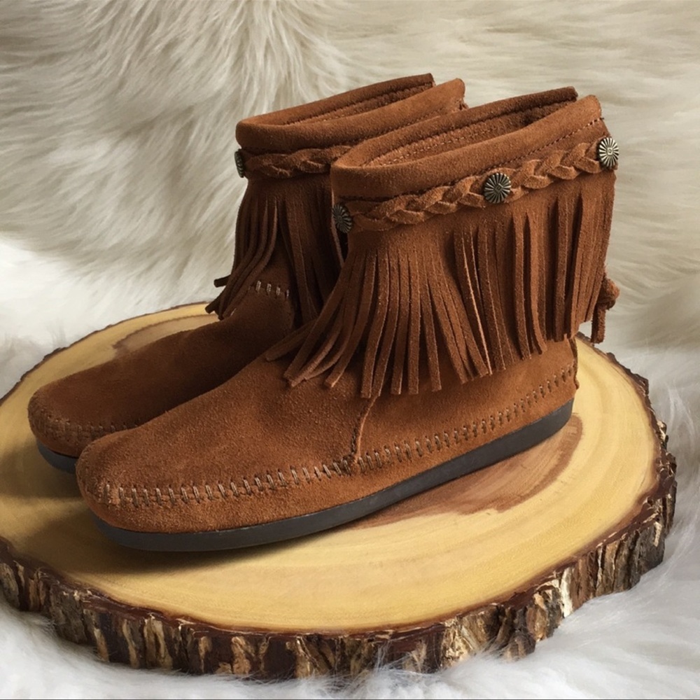 Minnetonka - Fringe back-zip Mocasin Booties (NEW)